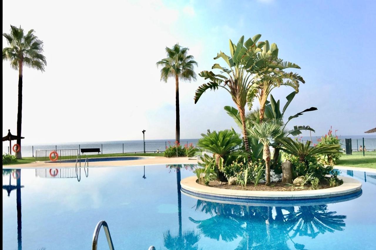Mi Capricho Beachfront- 9F Apartment With Sea Views - Costa Del Sol Sitio de Calahonda 外观 照片
