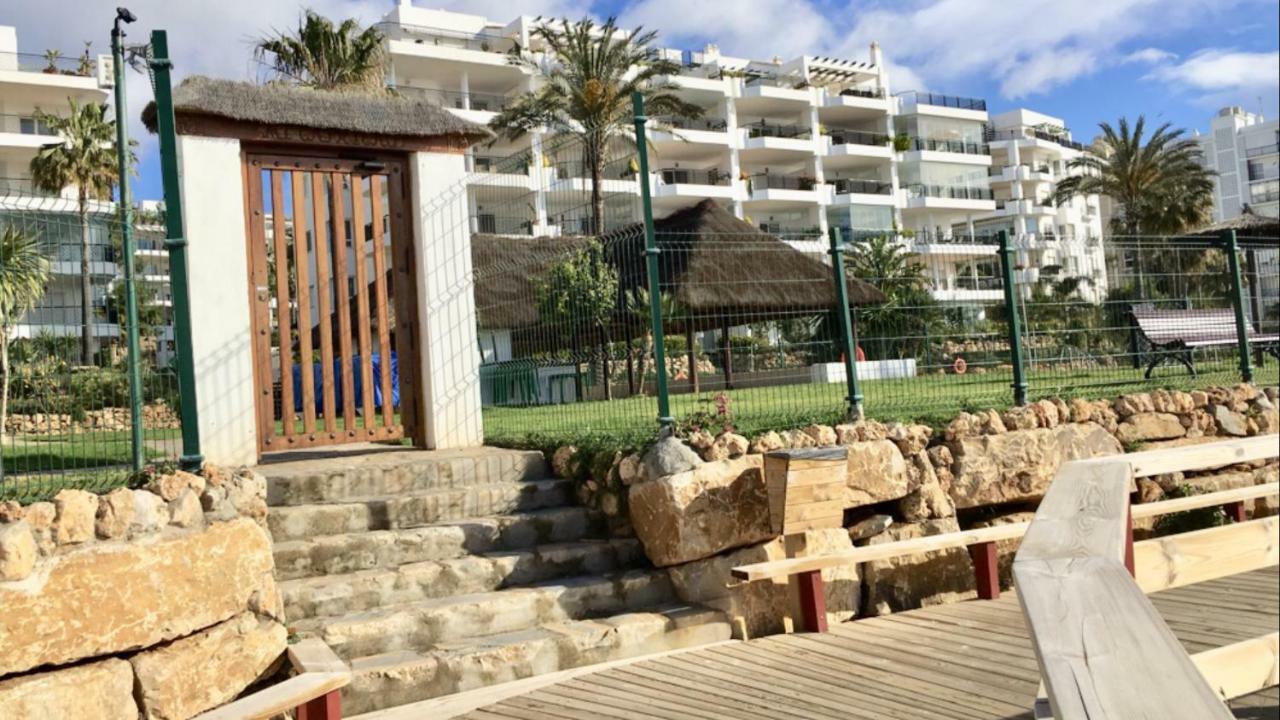 Mi Capricho Beachfront- 9F Apartment With Sea Views - Costa Del Sol Sitio de Calahonda 外观 照片